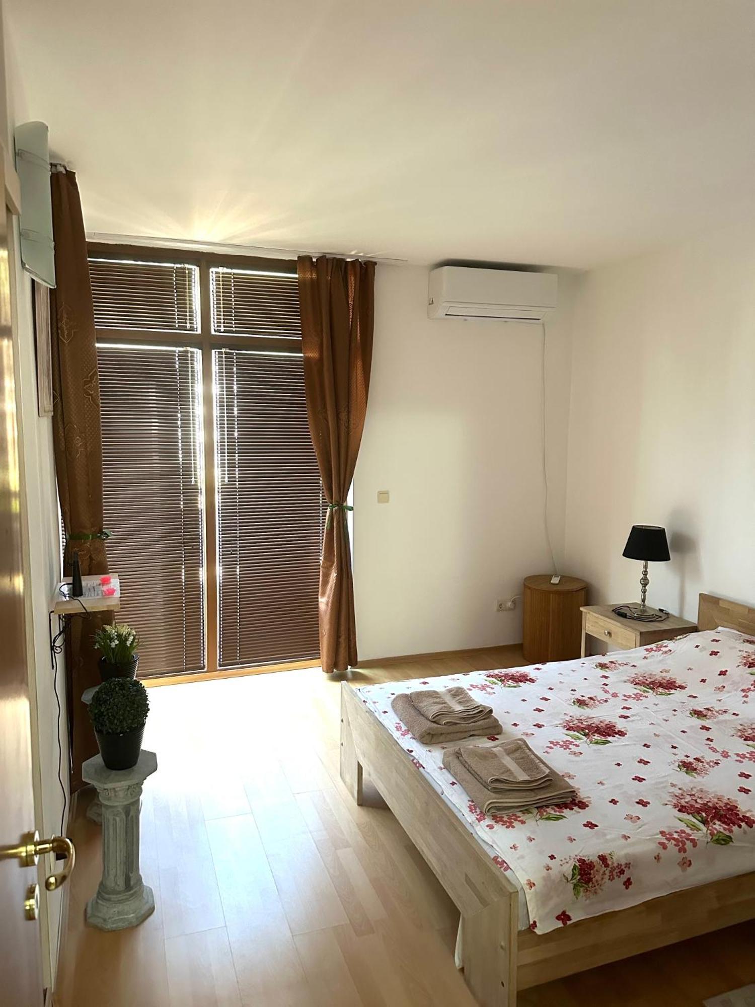 Апартаменти Блу Самър 1 & 2 & 3 Sunny Beach Eksteriør billede